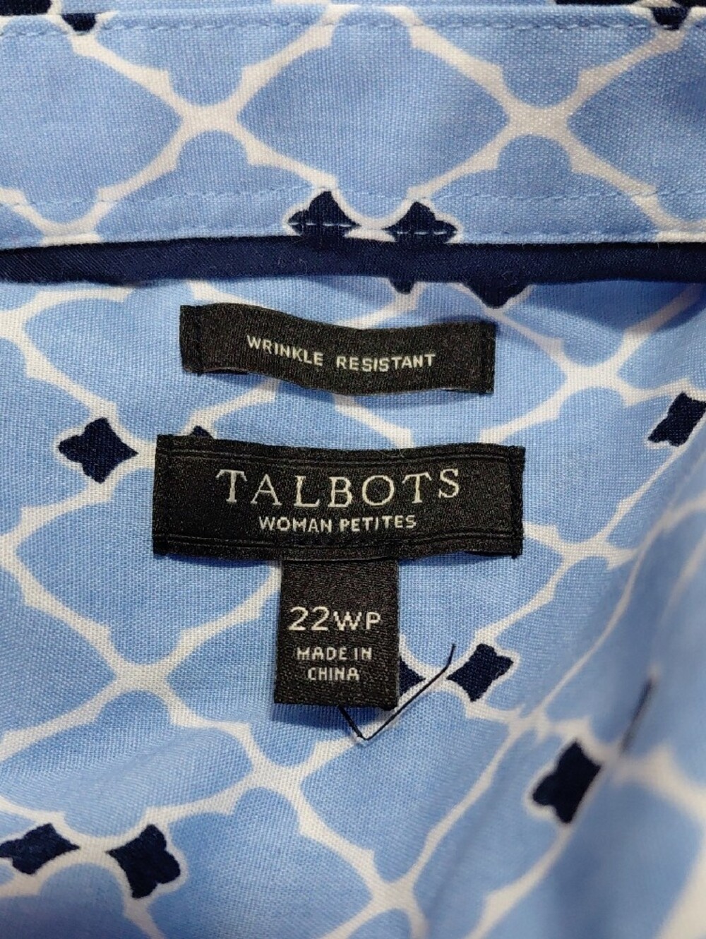 Talbots Blue Geometric Print Long Sleeve Button Down Shirt Closet Staple 22WP - Picture 8 of 9